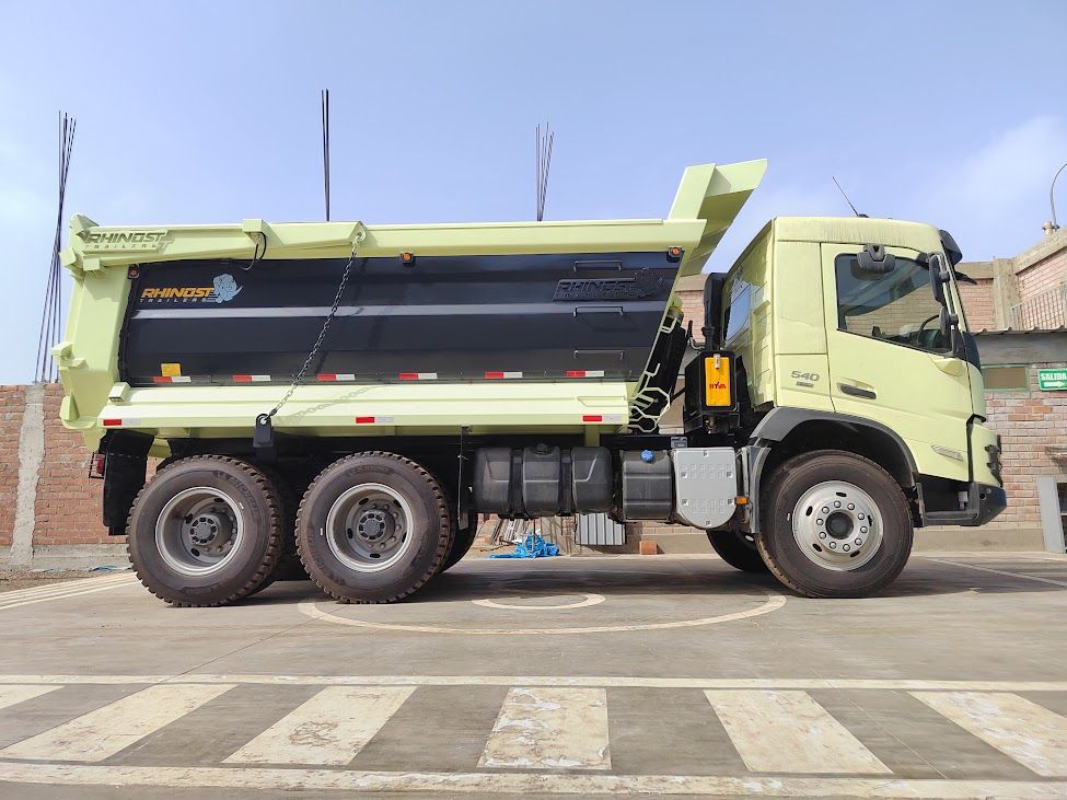Volquete 6×4